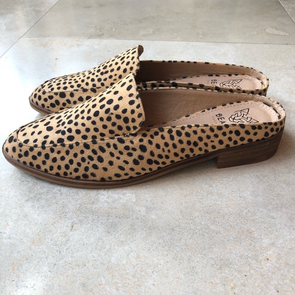 Animal Print Mules NWT Women’s Size 6.5 - Picture 4 of 8